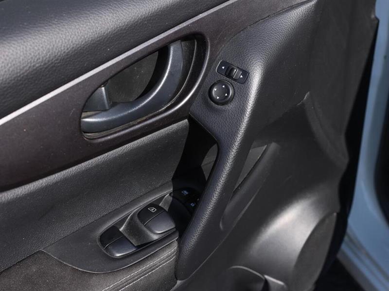 nissan Qashqai 2018 - 26