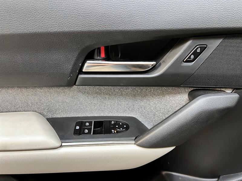 mazda MX-30 2022 - 23