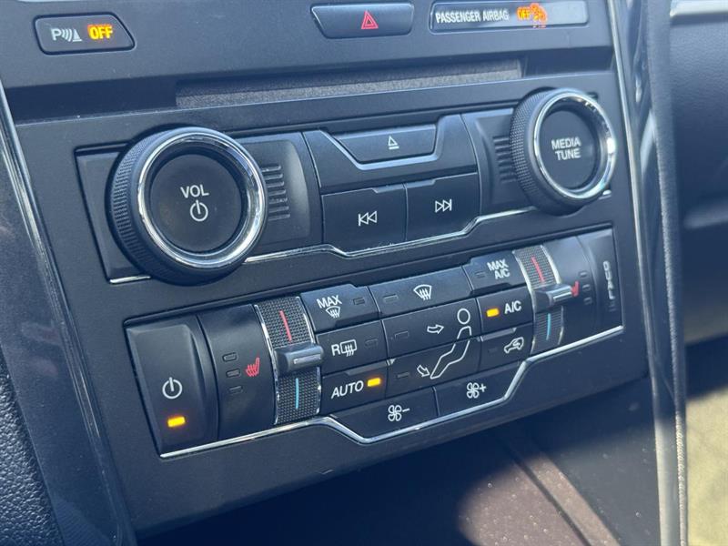 ford Explorer 2016 - 36