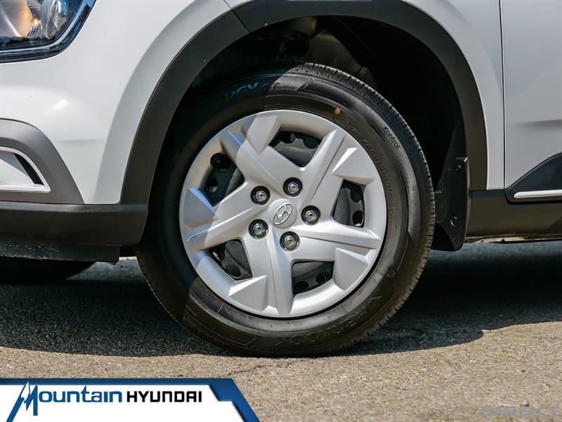 hyundai Venue 2022 - 24