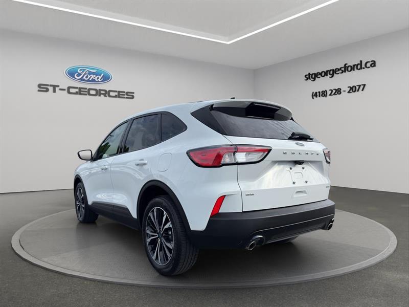ford Escape 2021 - 4