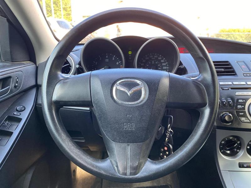 mazda Mazda3 2010 - 13