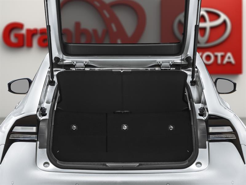 toyota Prius Plug-In 2025 - 5