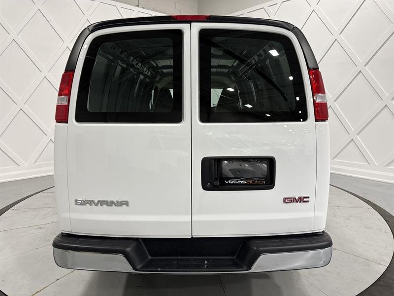 gmc Savana 2500 2024 - 25