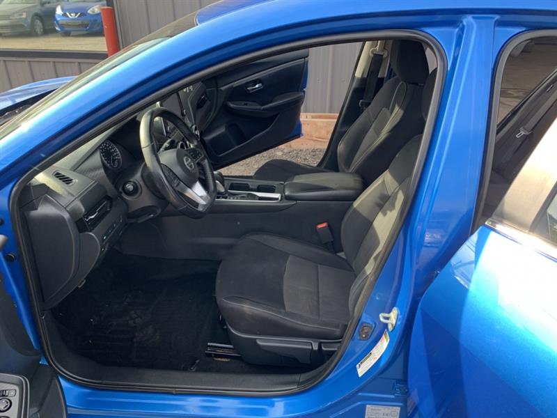 nissan Sentra 2020 - 4