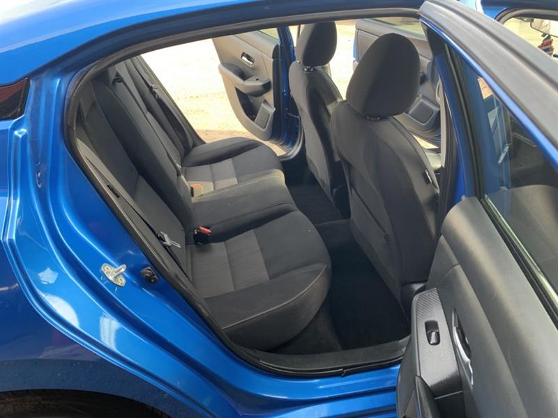 nissan Sentra 2020 - 8