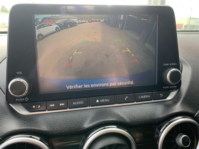 nissan Sentra 2020 - 10