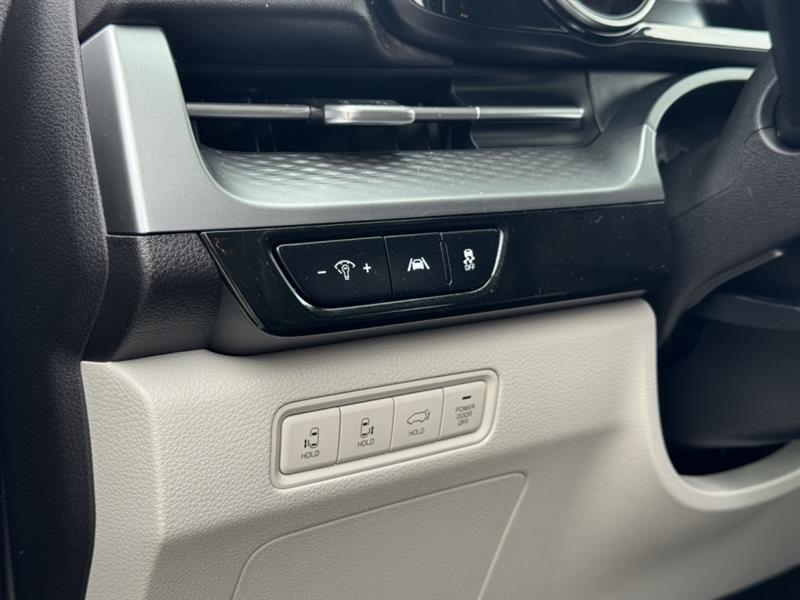 kia Carnival 2023 - 9