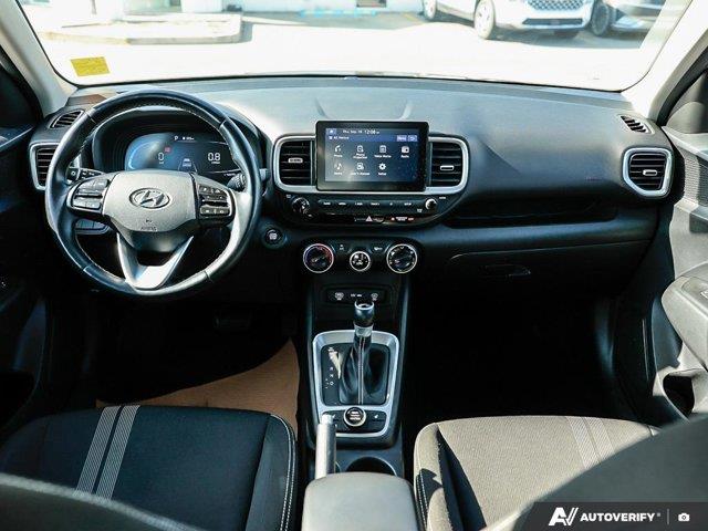 hyundai Venue 2023 - 16