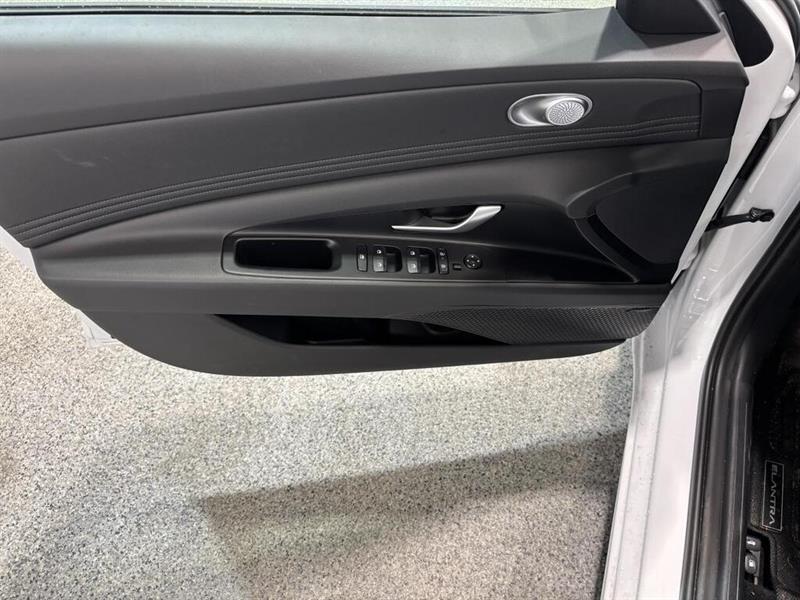 hyundai Elantra 2025 - 8