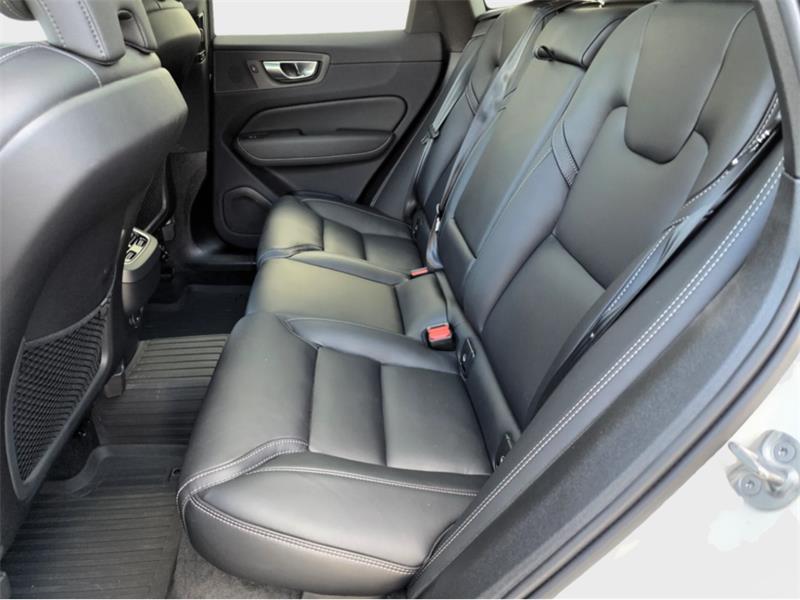 volvo XC60 2024 - 11