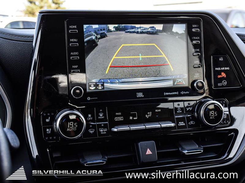 toyota Highlander 2021 - 24