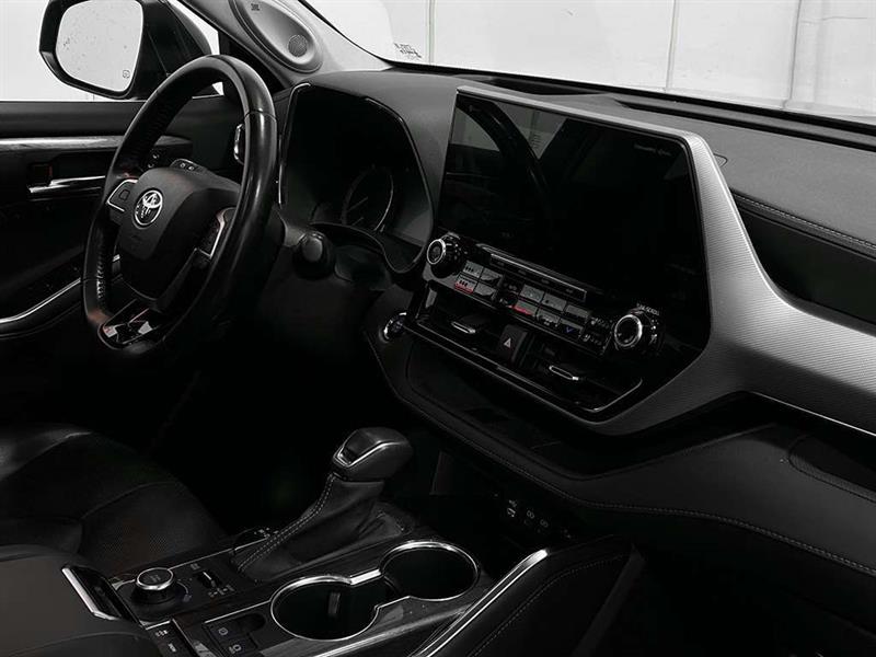 toyota Highlander 2022 - 29