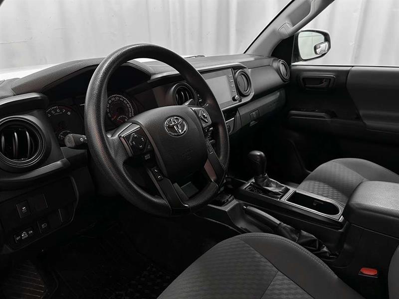 toyota Tacoma 2021 - 11