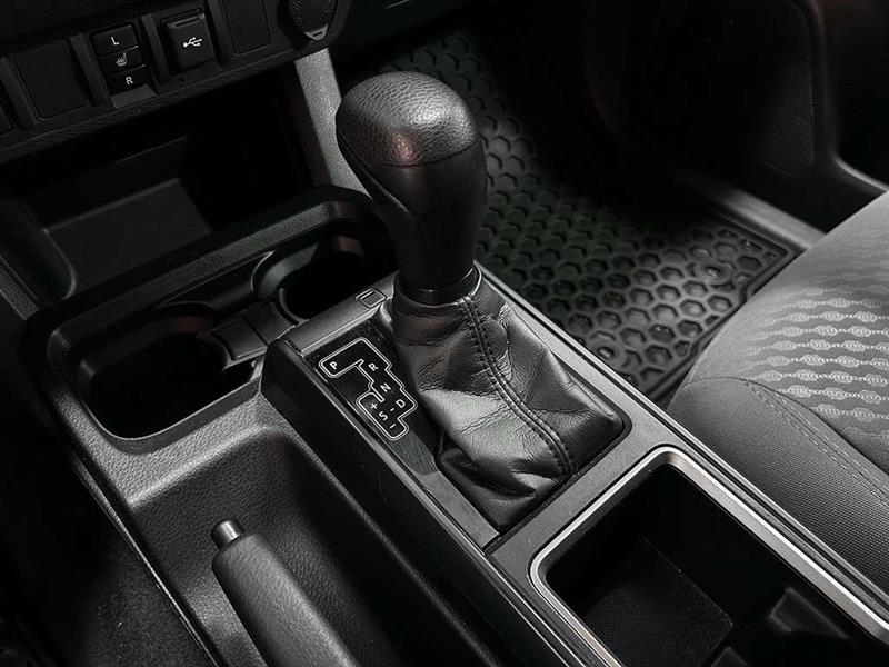 toyota Tacoma 2021 - 18