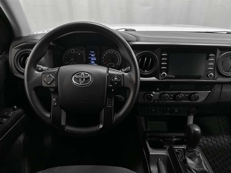 toyota Tacoma 2021 - 25