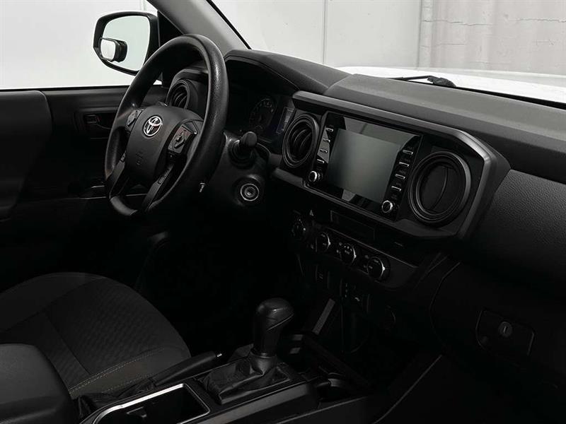 toyota Tacoma 2021 - 28