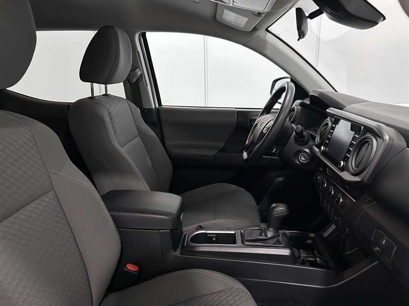 toyota Tacoma 2021 - 29