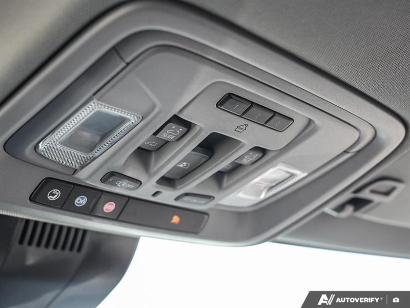 chevrolet Silverado 1500 2024 - 25