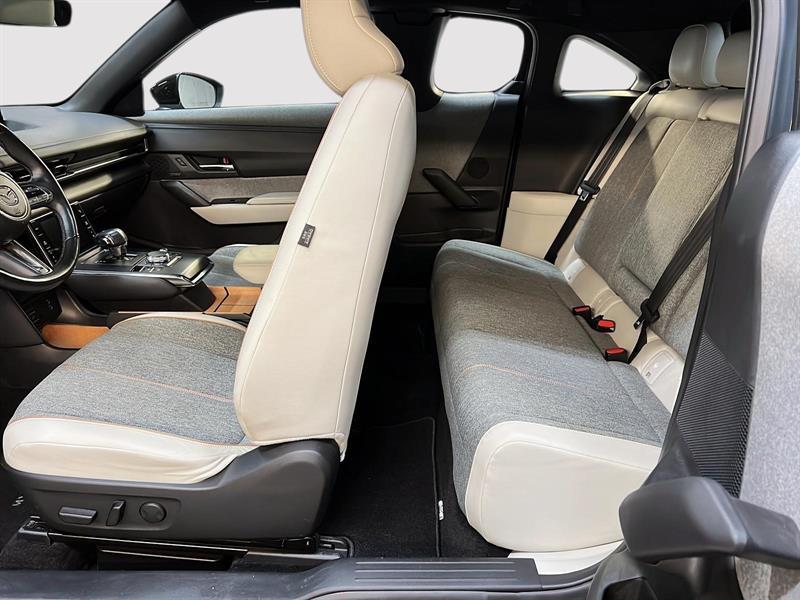 mazda MX-30 2022 - 9