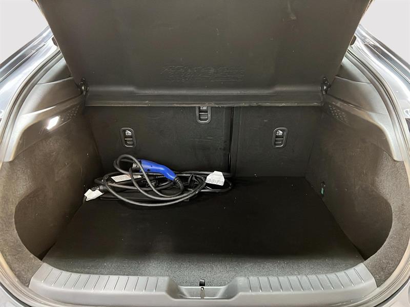 mazda MX-30 2022 - 13