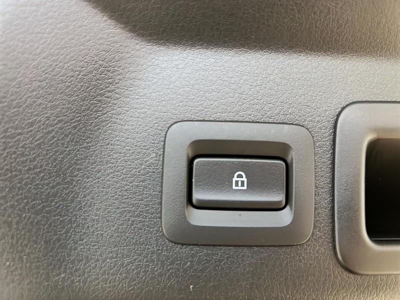 mazda MX-30 2022 - 14