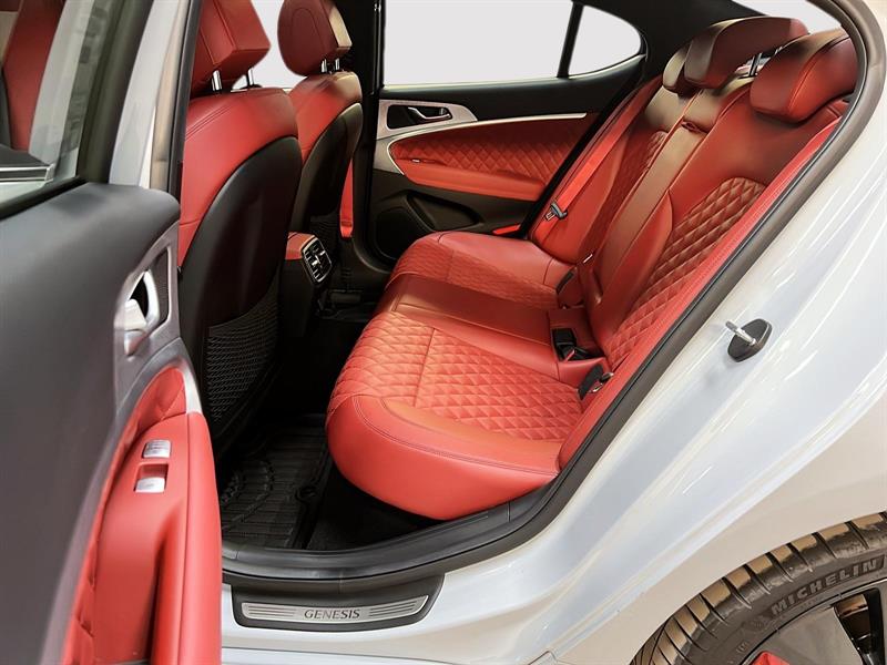 genesis G70 2023 - 9