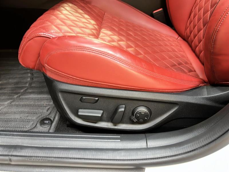 genesis G70 2023 - 26