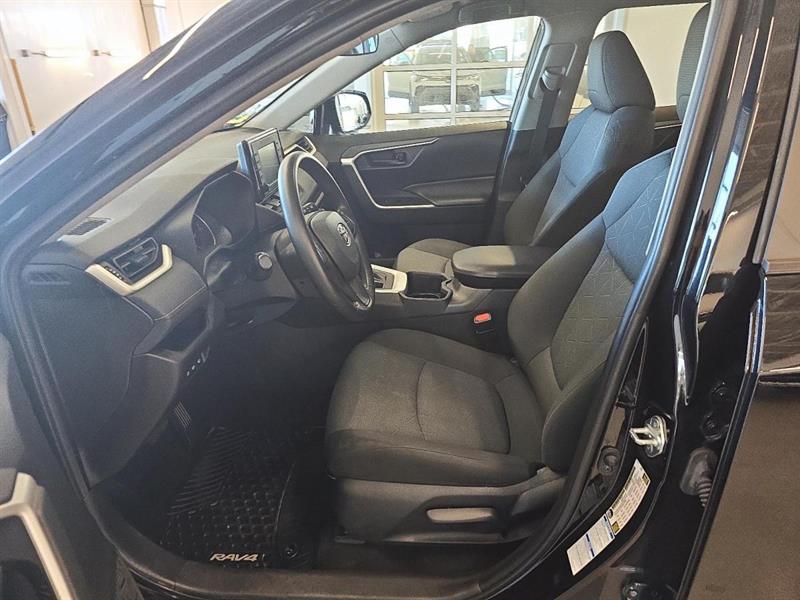 toyota RAV4 2022 - 9