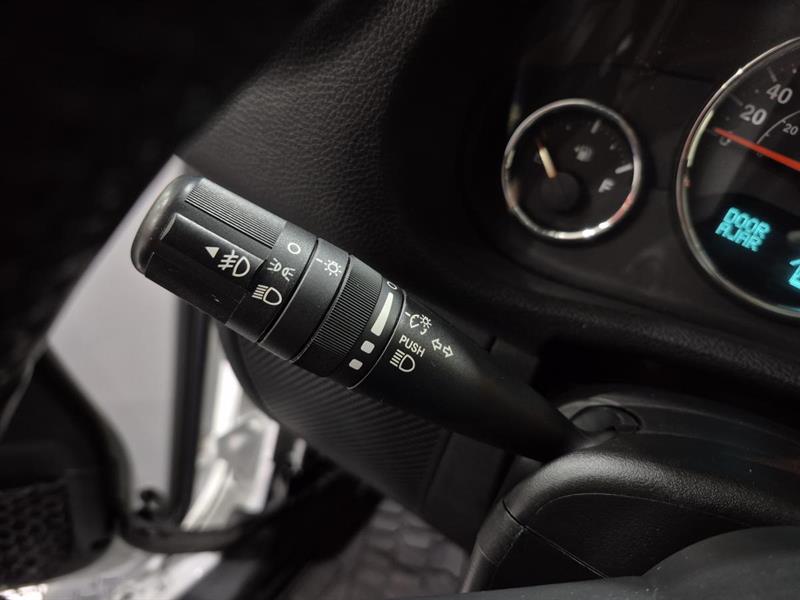 jeep Wrangler 2018 - 11