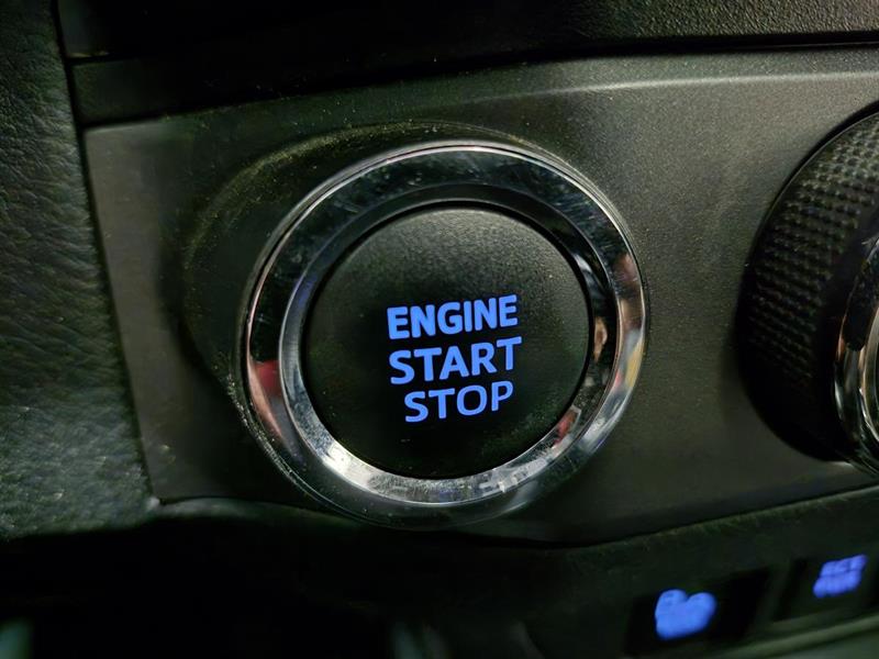 toyota Tacoma 2020 - 17