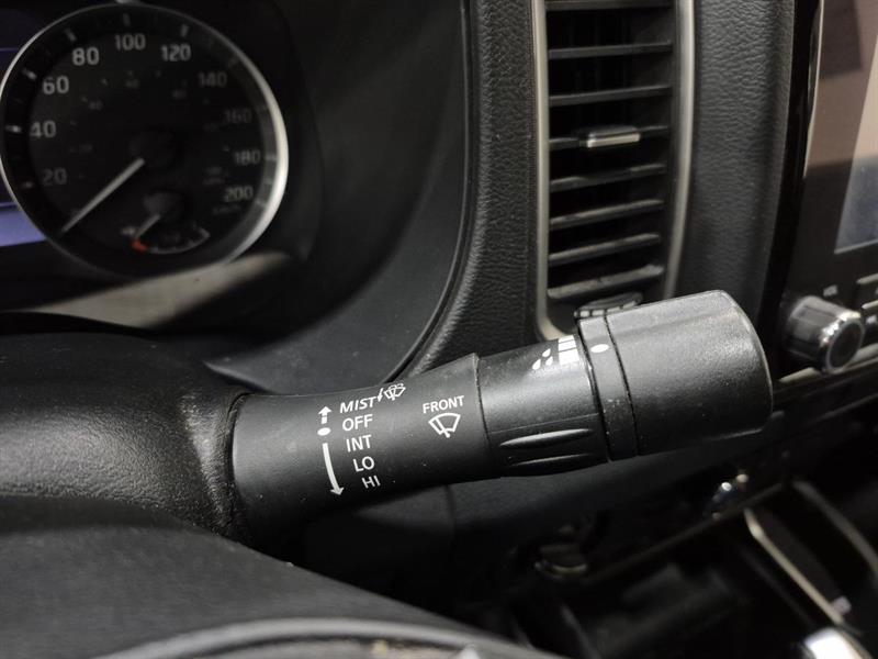 nissan Frontier 2022 - 12