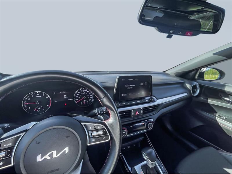 kia Forte5 2023 - 12