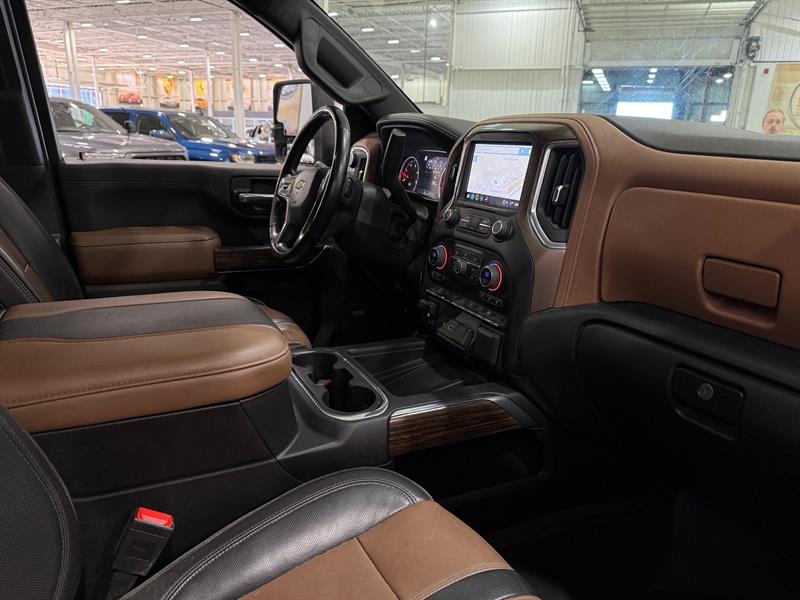 chevrolet Silverado 2500HD 2023 - 16