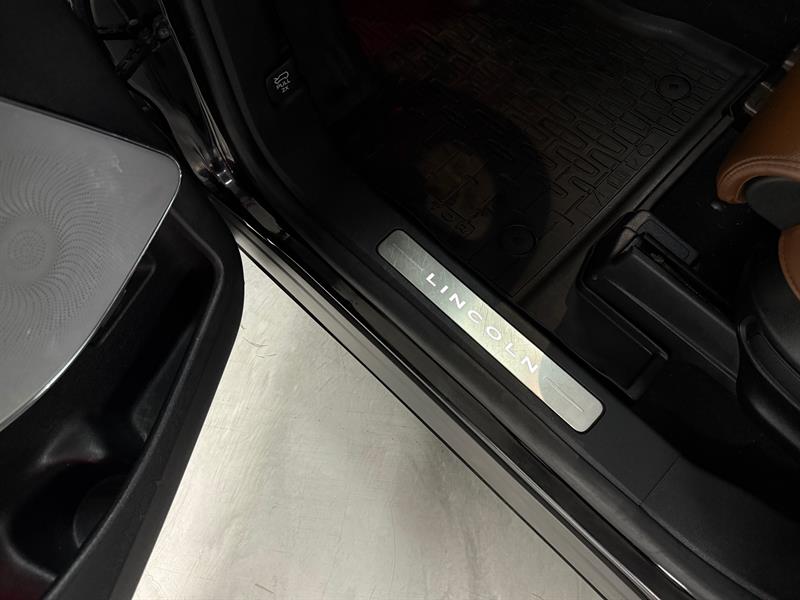lincoln Aviator 2023 - 24