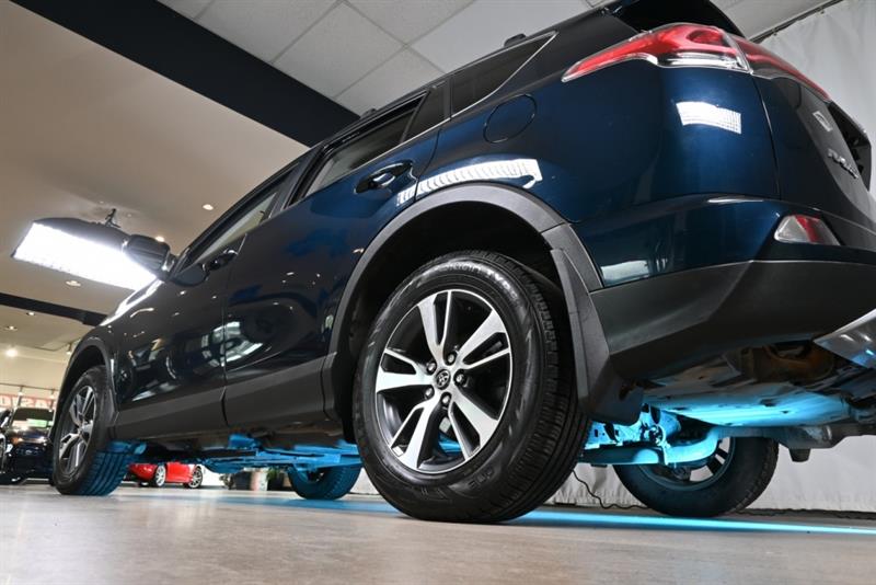 toyota RAV4 2017 - 12