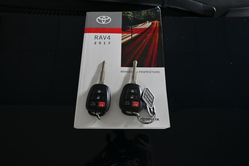 toyota RAV4 2017 - 16