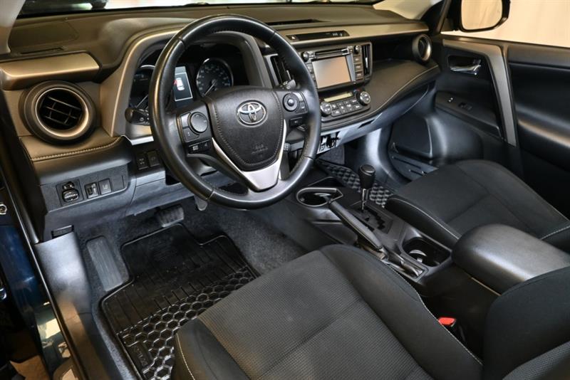 toyota RAV4 2017 - 18