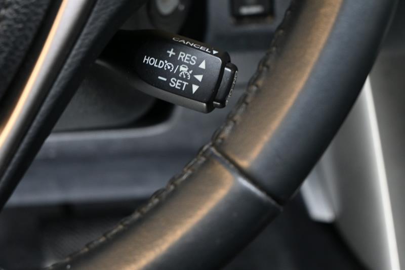 toyota RAV4 2017 - 24