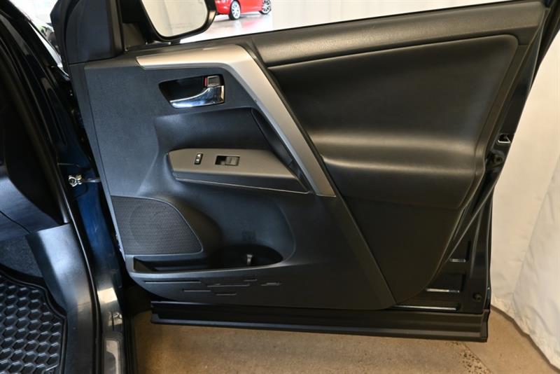 toyota RAV4 2017 - 35