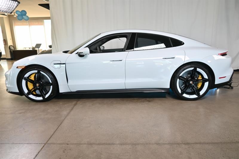 porsche Taycan 2021 - 9