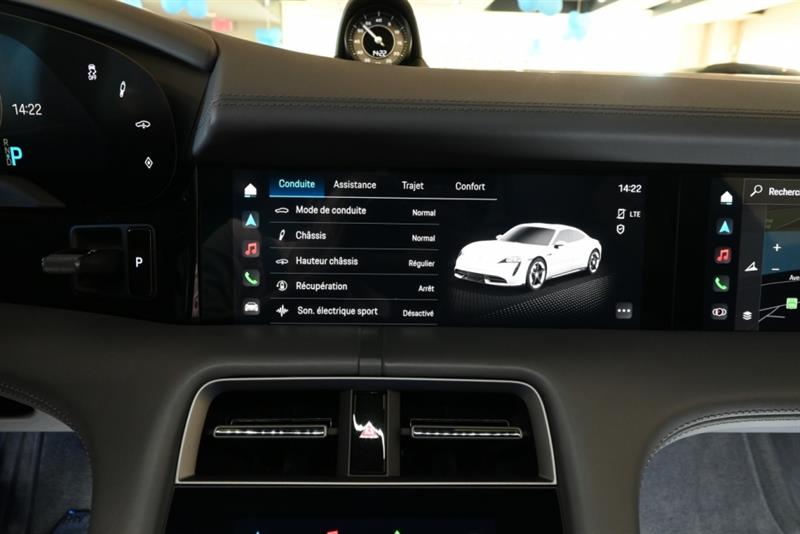 porsche Taycan 2021 - 24