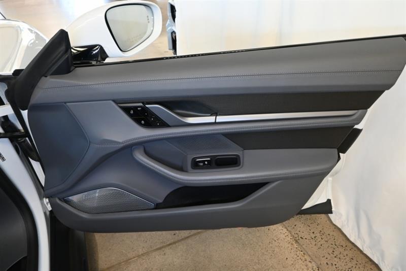 porsche Taycan 2021 - 29