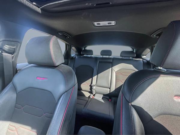 kia Forte5 2023 - 14