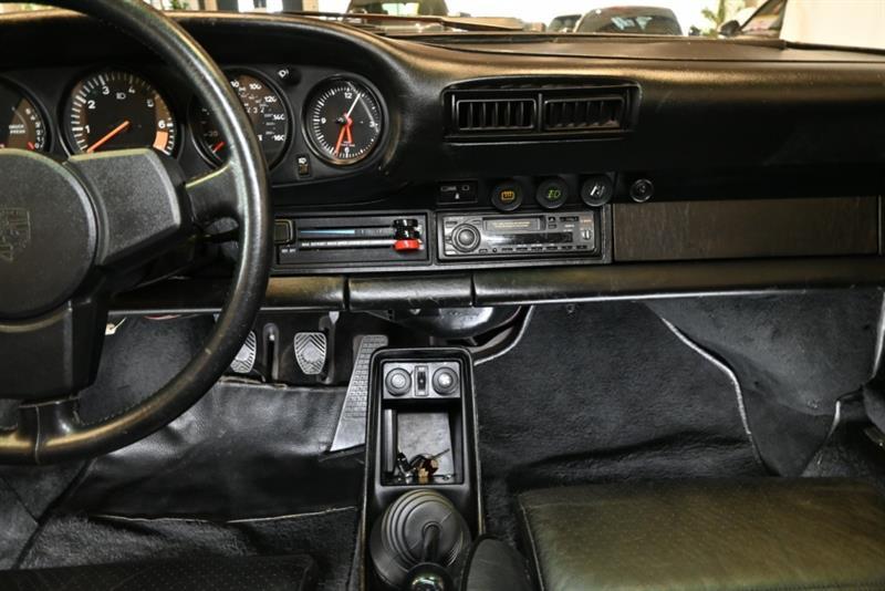 1984 Porsche 911 - Image 33