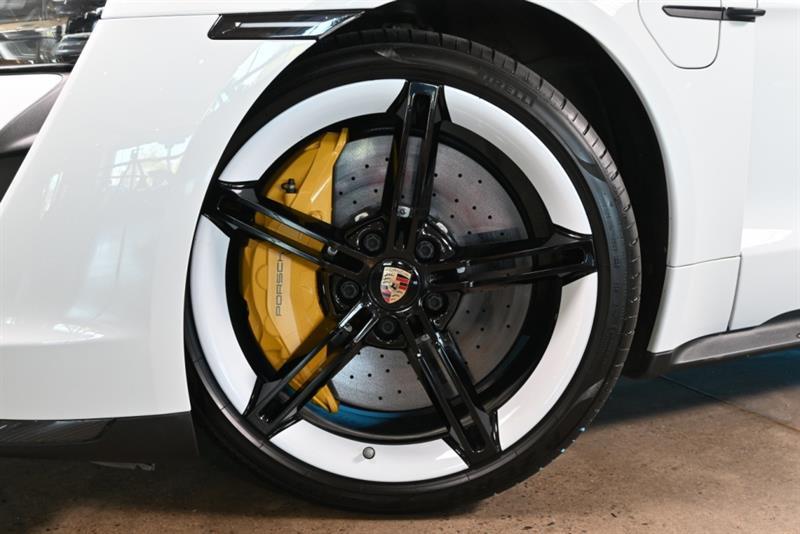 porsche Taycan 2021 - 3