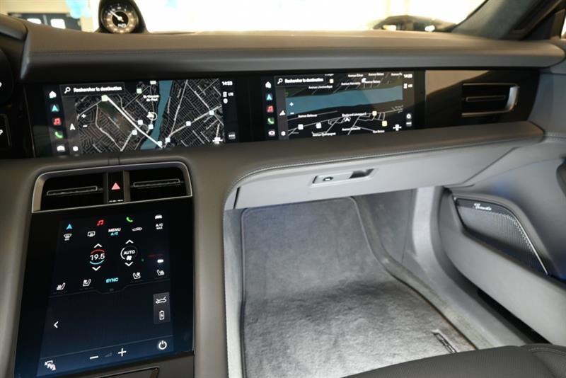 porsche Taycan 2021 - 28