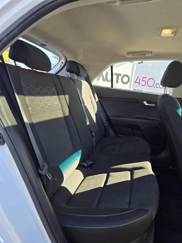kia Rio 2018 - 12