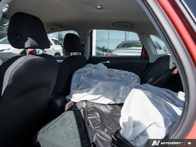 volkswagen Jetta 2019 - 24