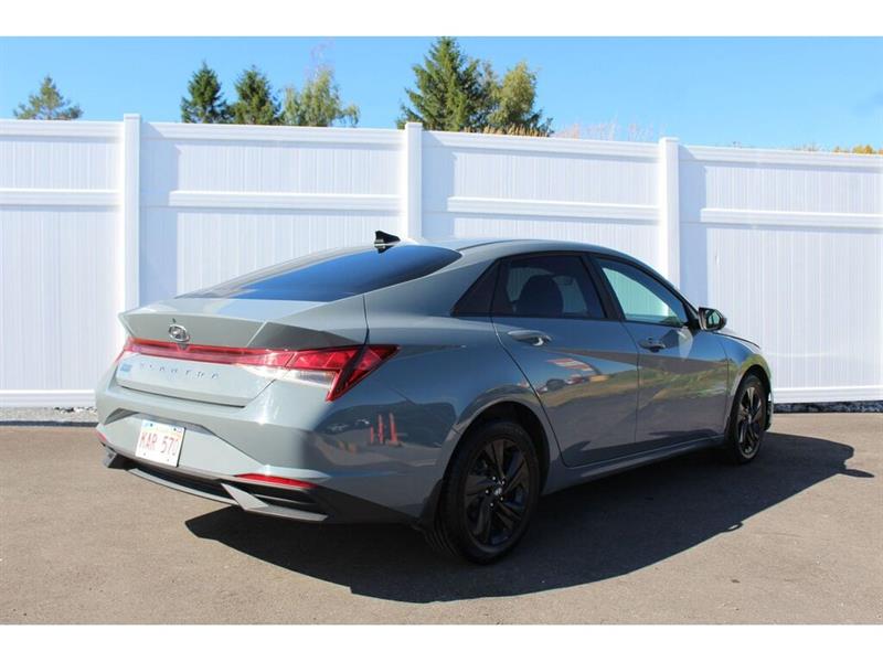 hyundai Elantra 2023 - 2